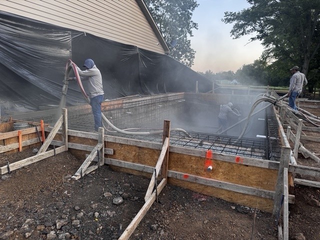 Residential Swimming Pool photo 4