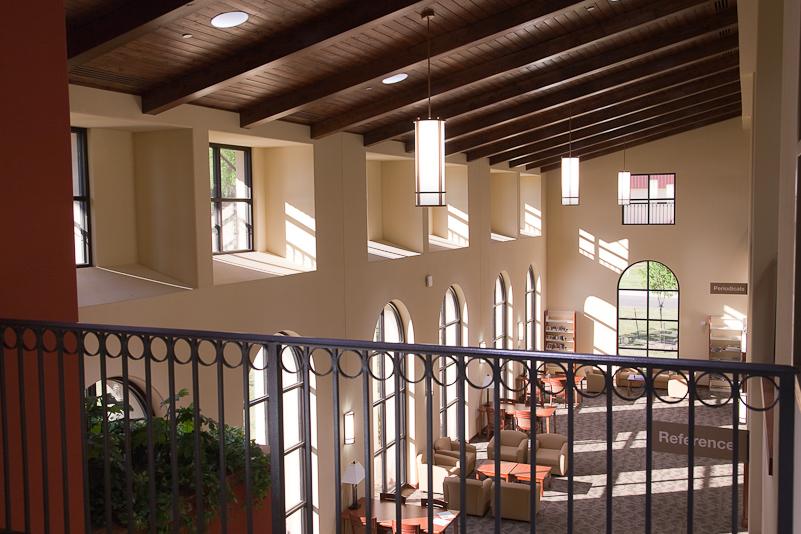 OWU Library photo 15